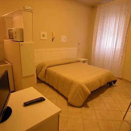 Guest House Roma Prato Kamer foto