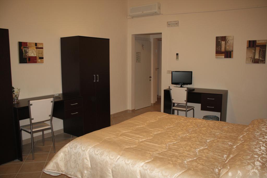 Guest House Roma Prato Kamer foto