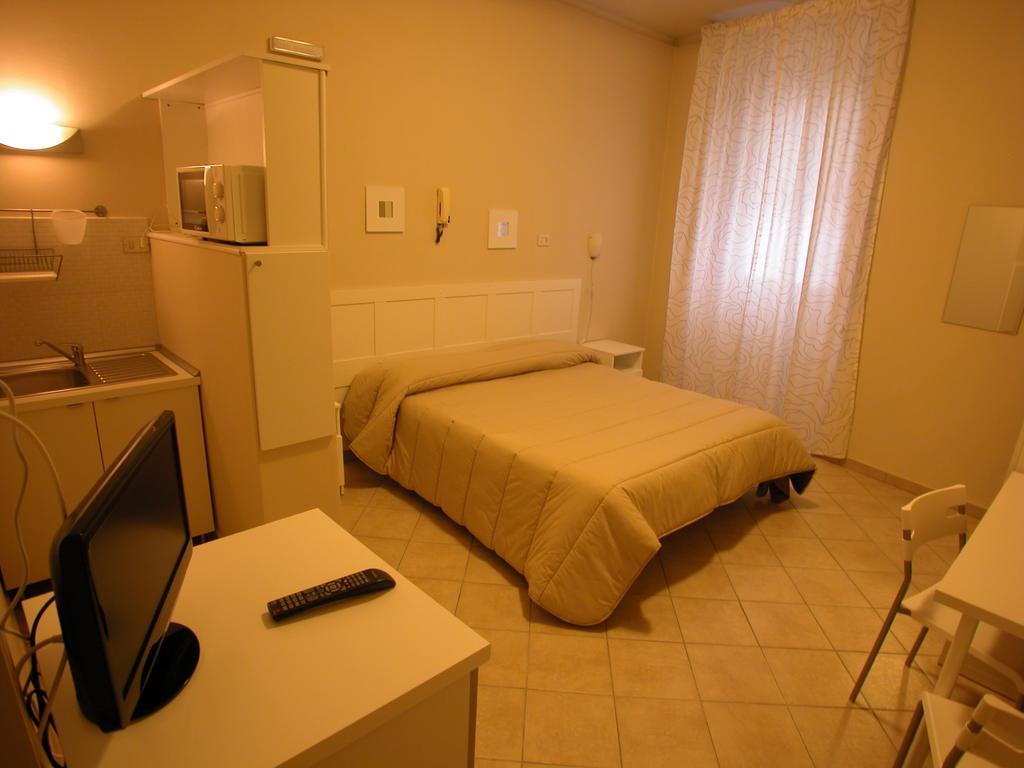 Guest House Roma Prato Kamer foto